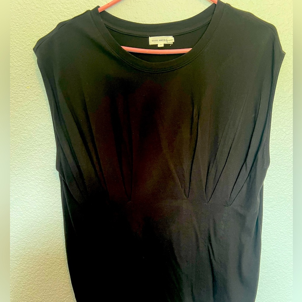 Good American Black Sleeveless Top w/Tapered waist size 4